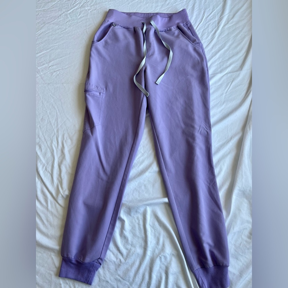 FIGS High-Waisted Zamora Scrub pants - Small Regular LAVENDER DEW